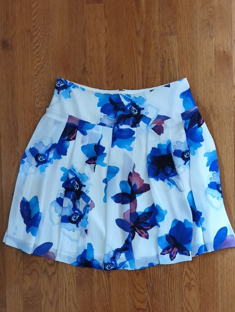 Banana Republic White Skirt with Blue Floral Print
